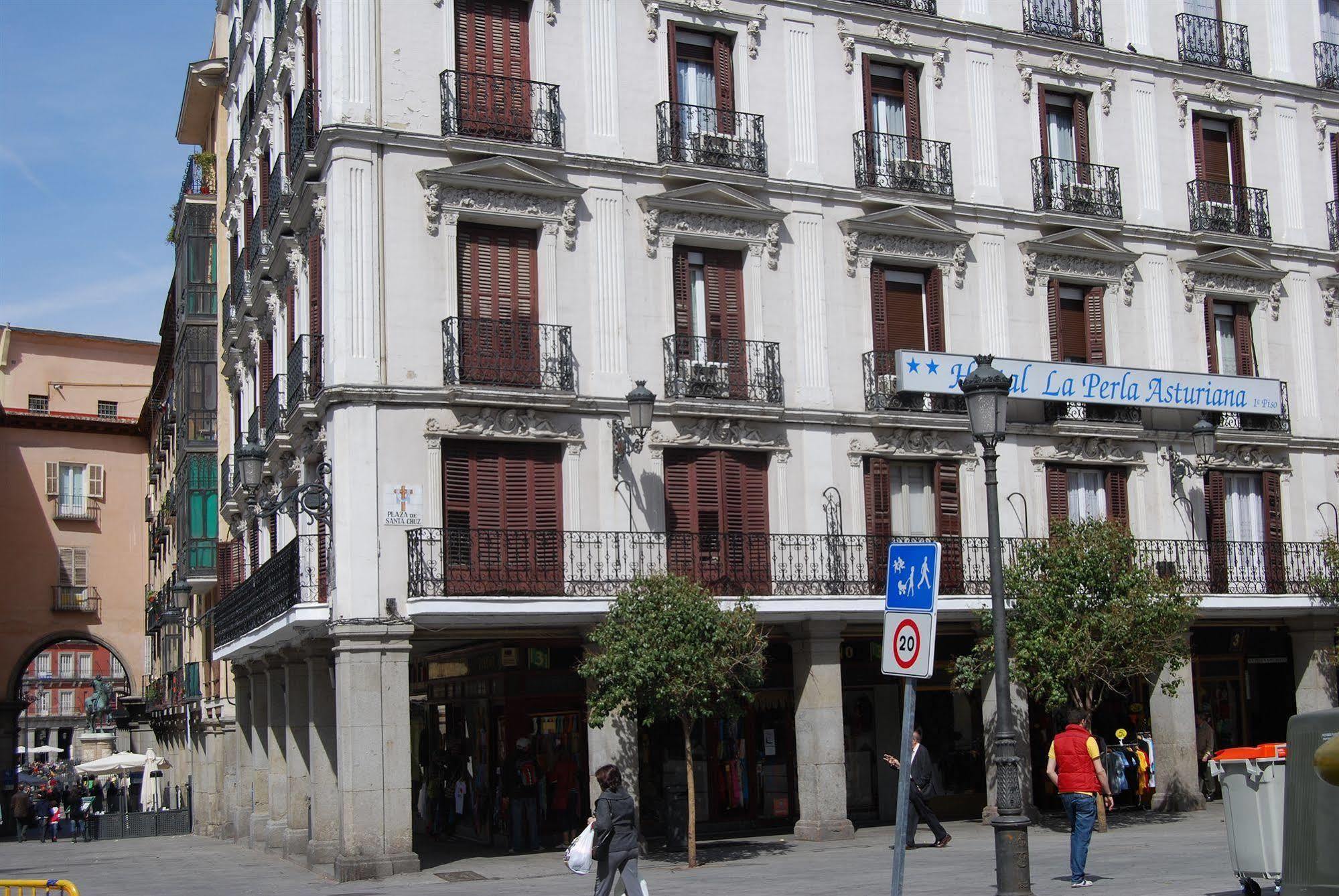 Hostal La Perla Asturiana Madryt Zewnętrze zdjęcie